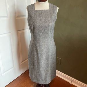 Ann Taylor gray fully lined wool blend sleeveless dress Size 6